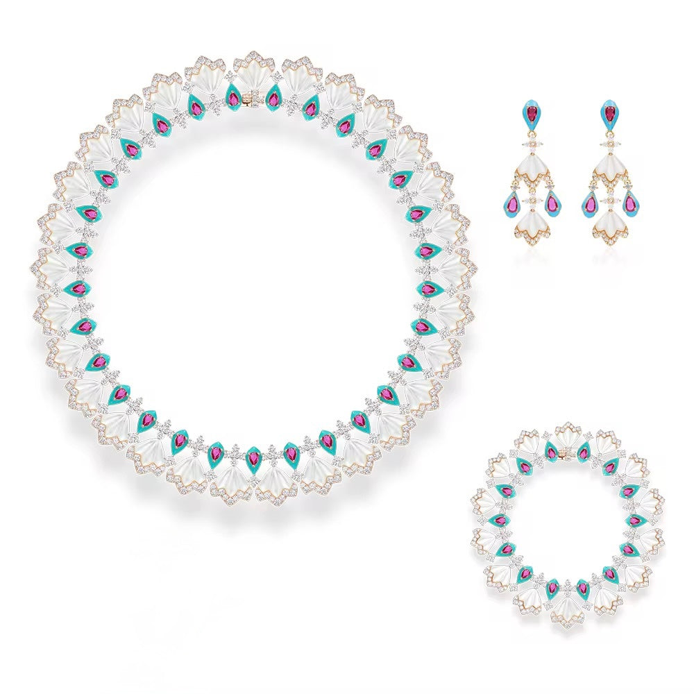 La Parure - The Signature Trio