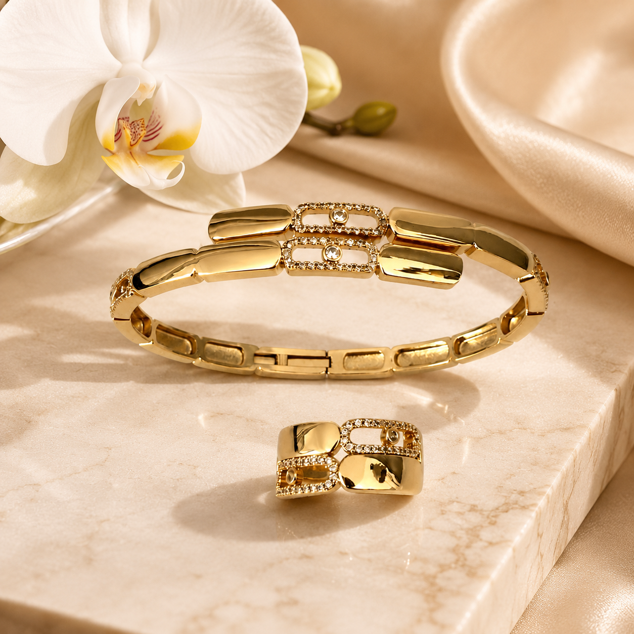 Amara Gold - Bangle & Ring