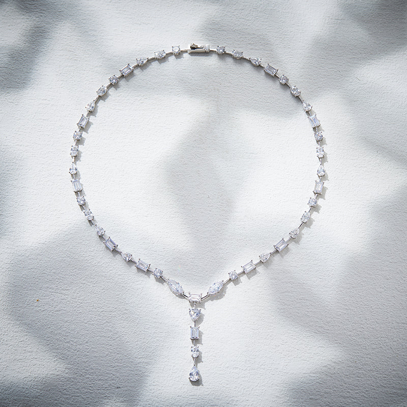 Celestia Drops - Set of Necklace & Earrings