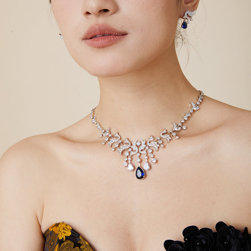 Midnight Wings - Set of Necklace & Earrings