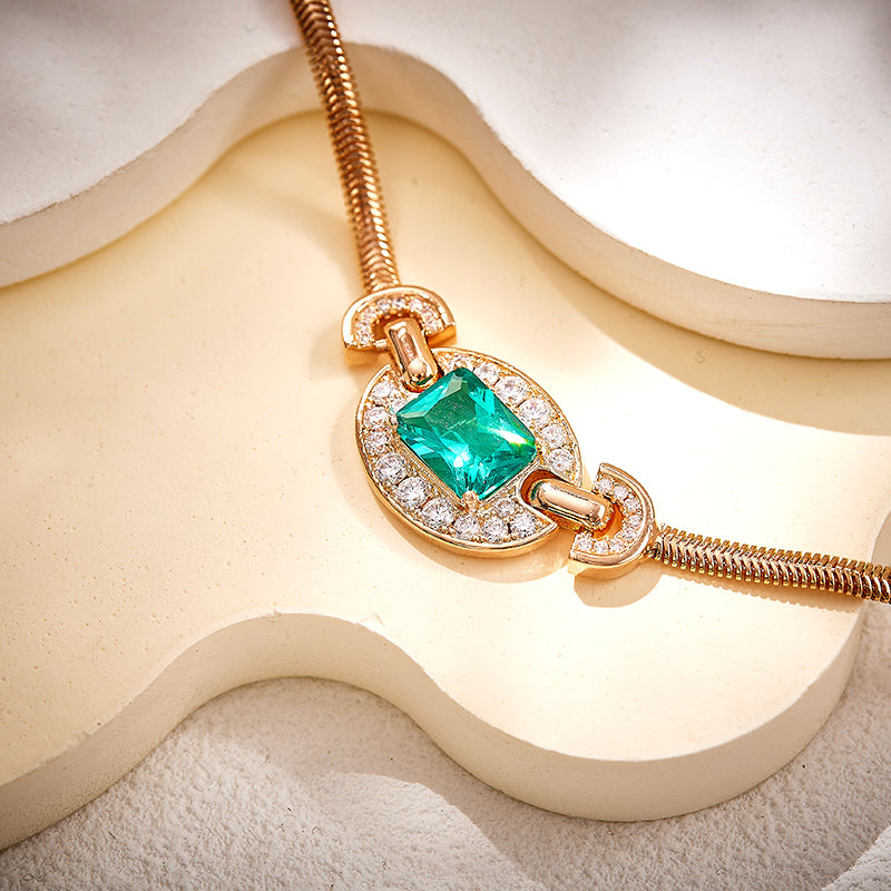 Green Flame- Necklace