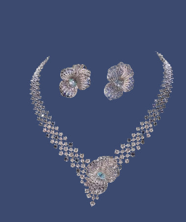 Blue Nova Bloom - Set of Necklace & Earrings