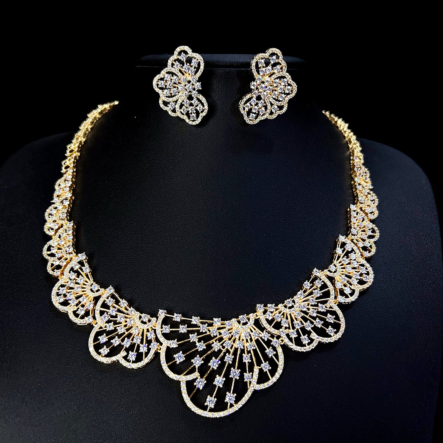 Queen's Vows - Bridal Glow Collection