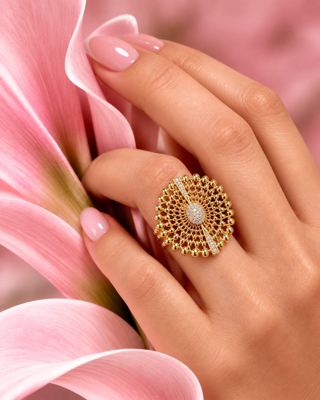 She Arrived Ring