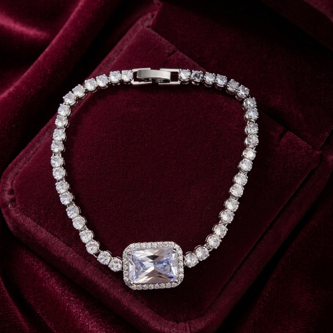 Heiress Glow Bracelet