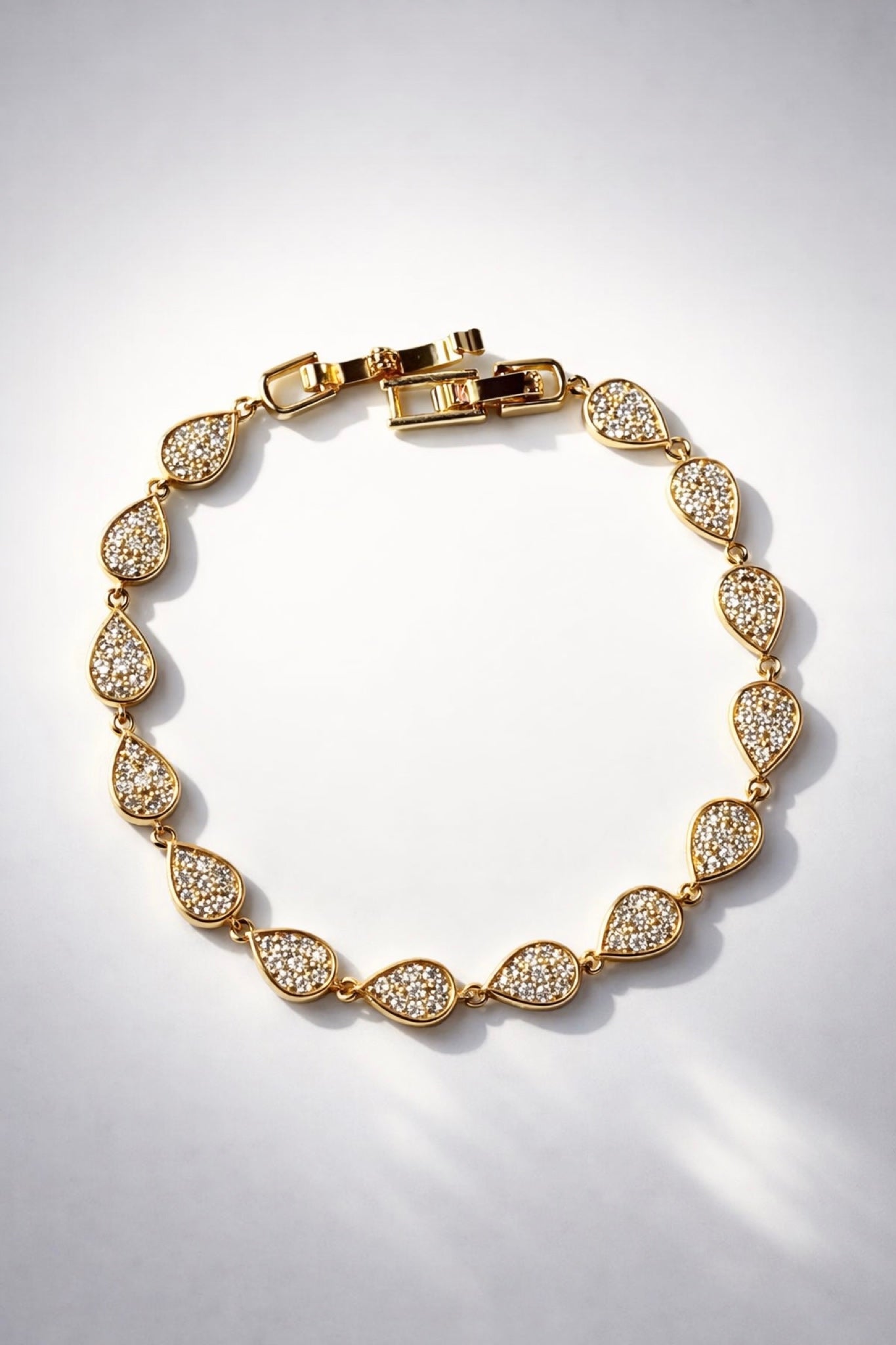 Glow Tears Bracelet