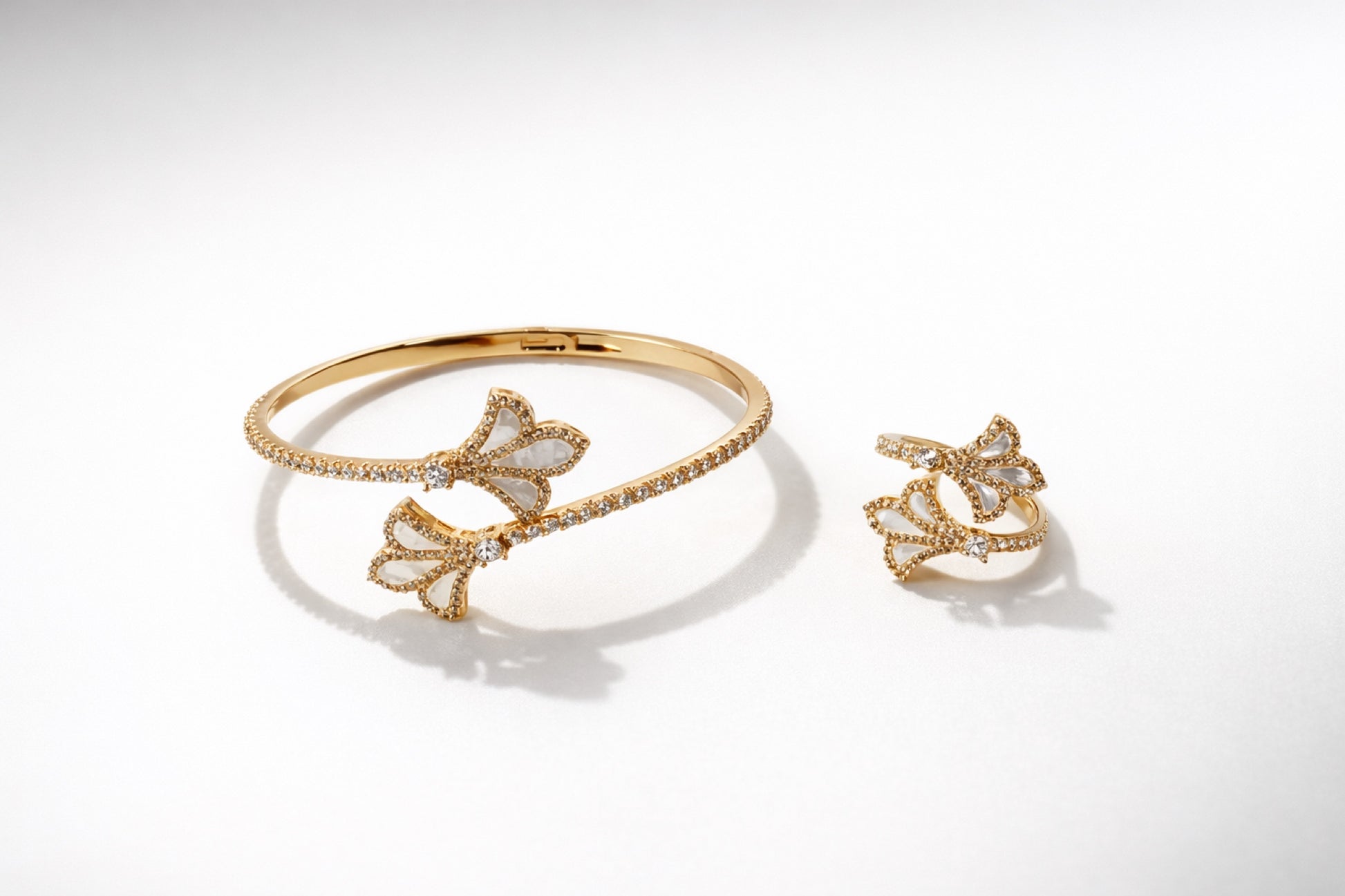 Wings of Gold - Bangle & Ring