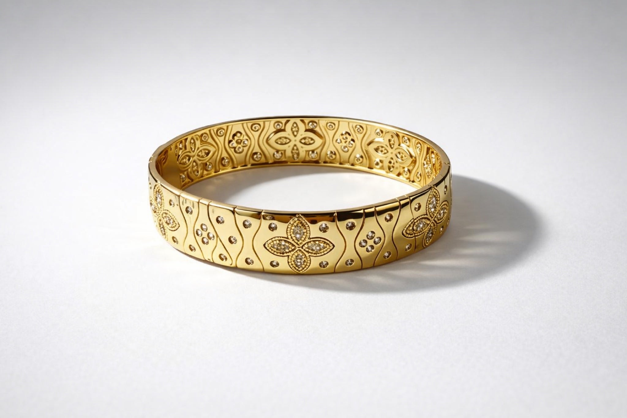 Palace Bloom Bangle