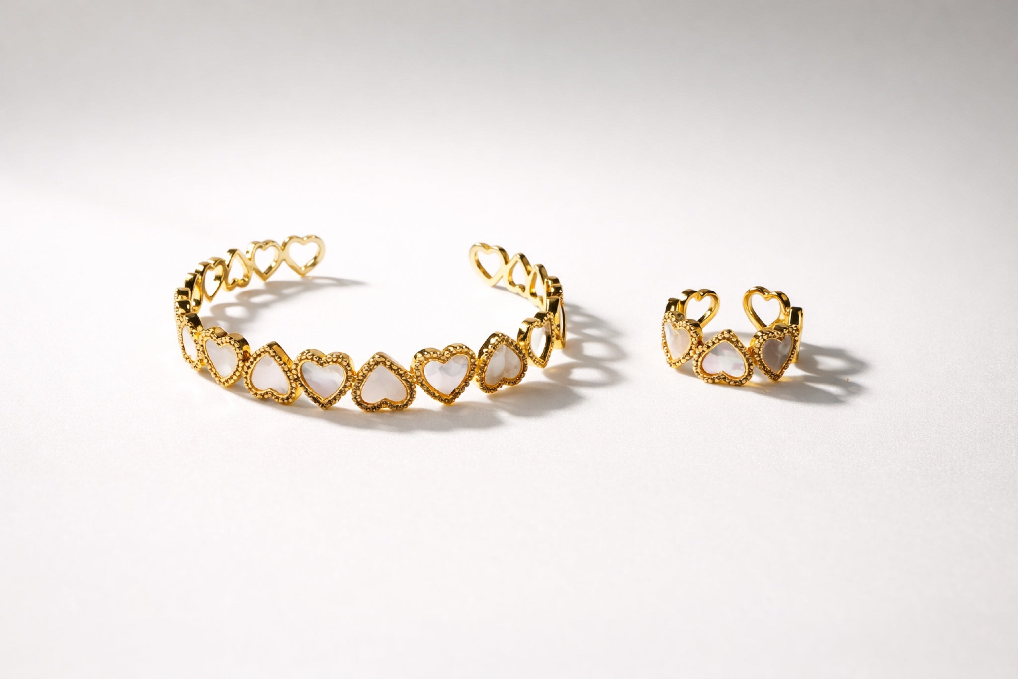 Pretty Privilege - Bangle & Ring