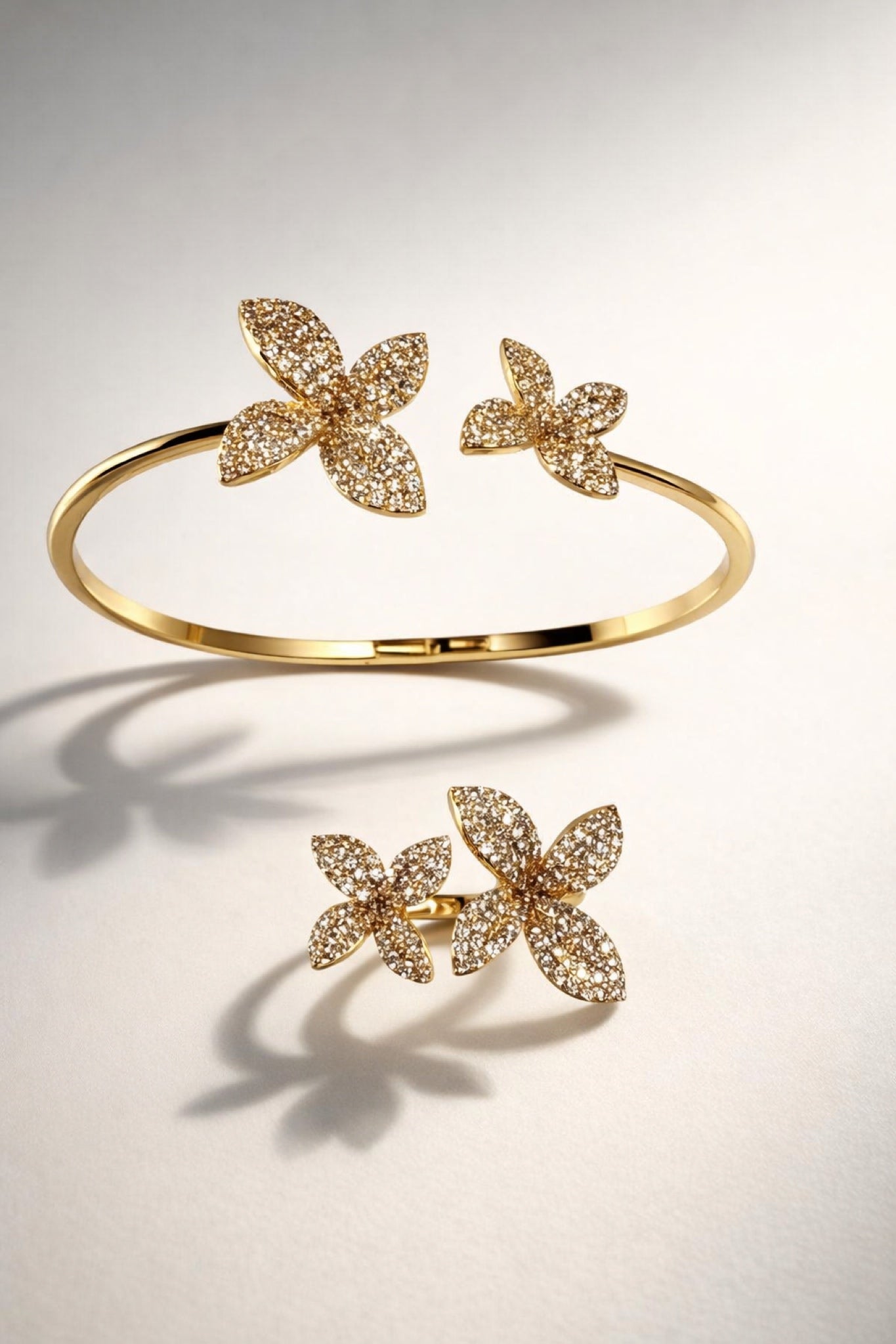 Feyra Double Bloom - Bangle & Ring