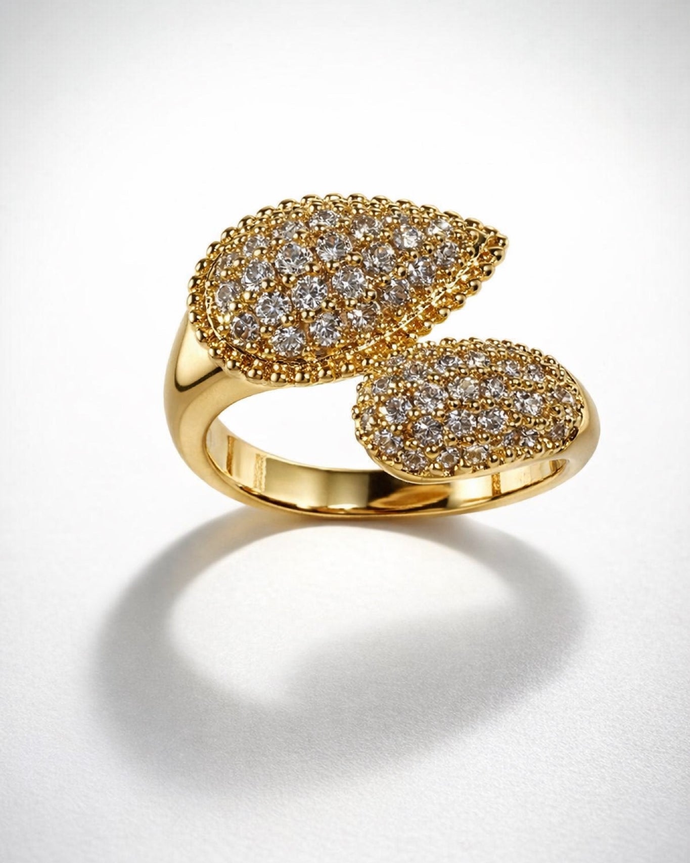 Spotlight Ring