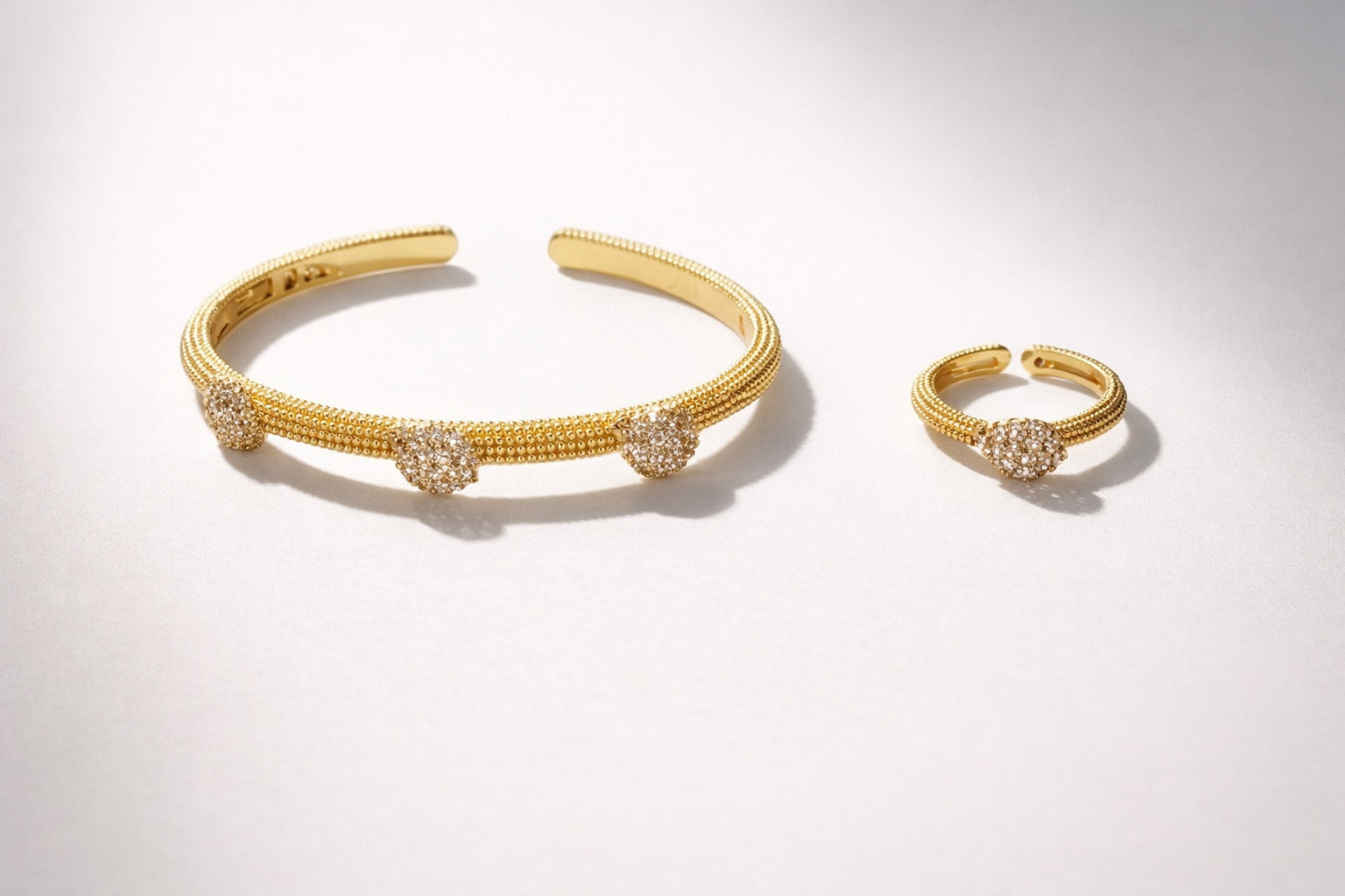 Palmolova - Bangle & Ring