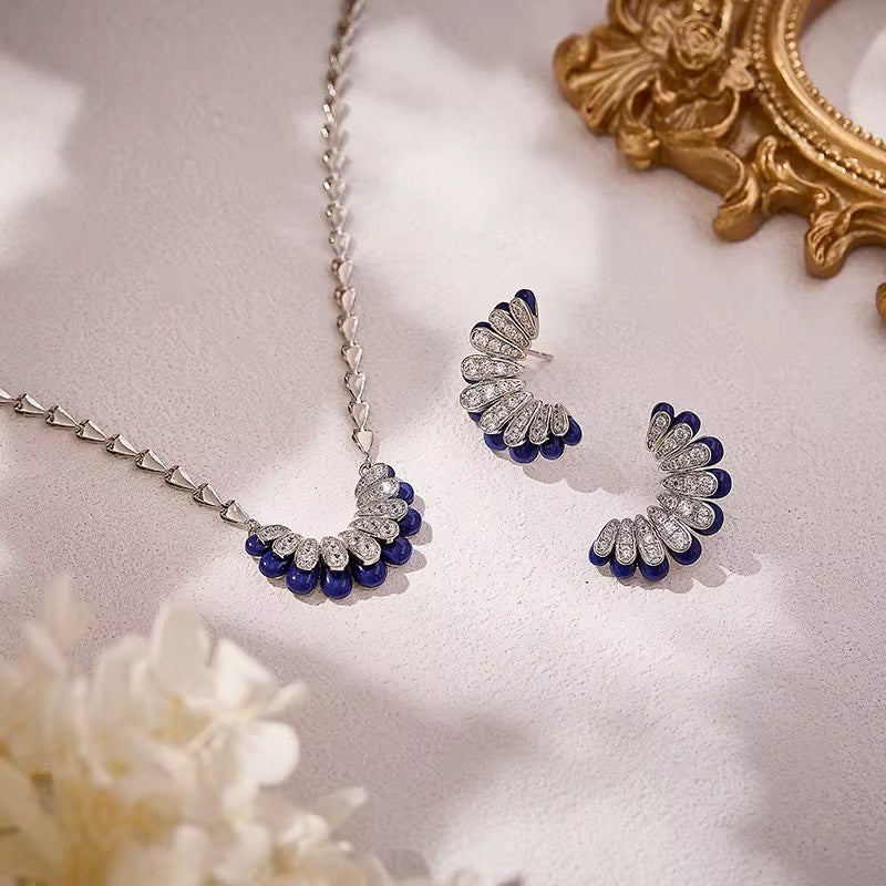 Midnight Halo - Set of Necklace & Earrings