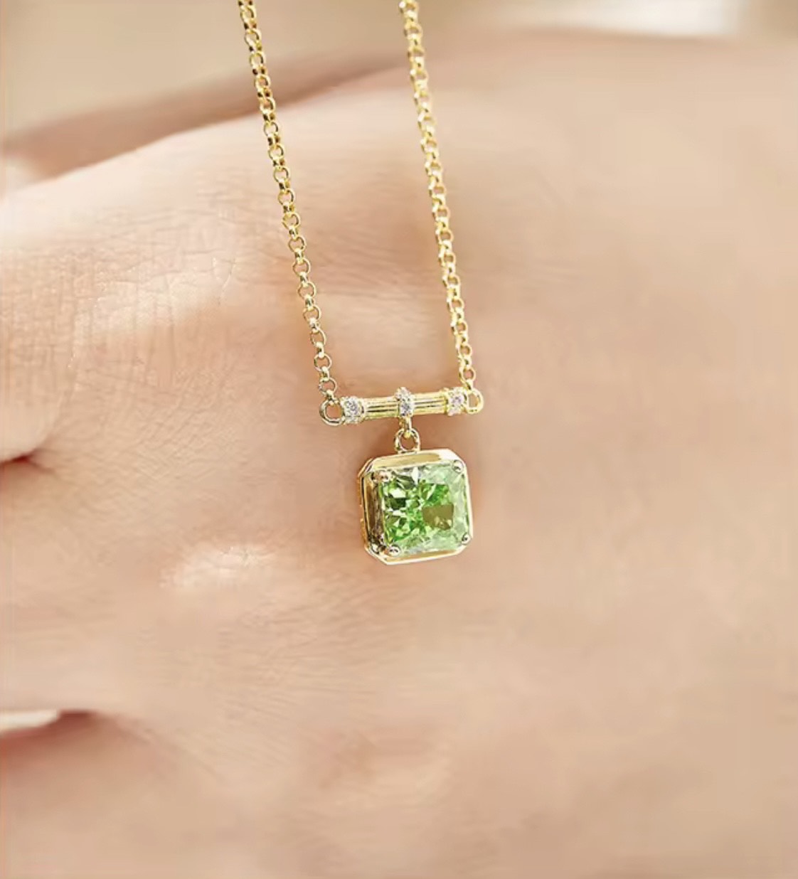 Garden Glint  - Chain with Pendant