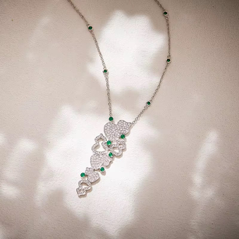 Amulet of Plenty - Chain with Pendant & Earrings