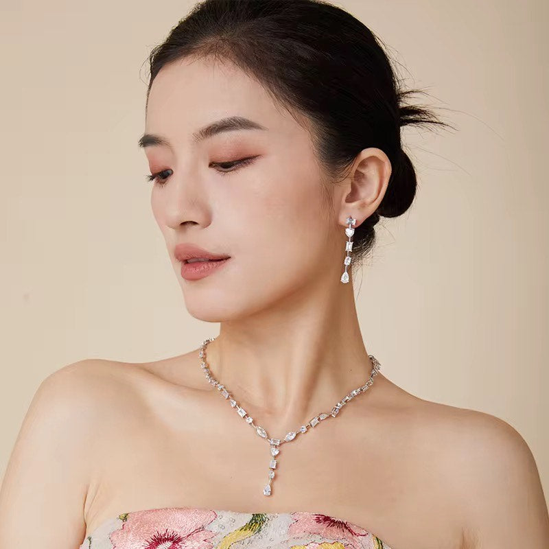 Celestia Drops - Set of Necklace & Earrings