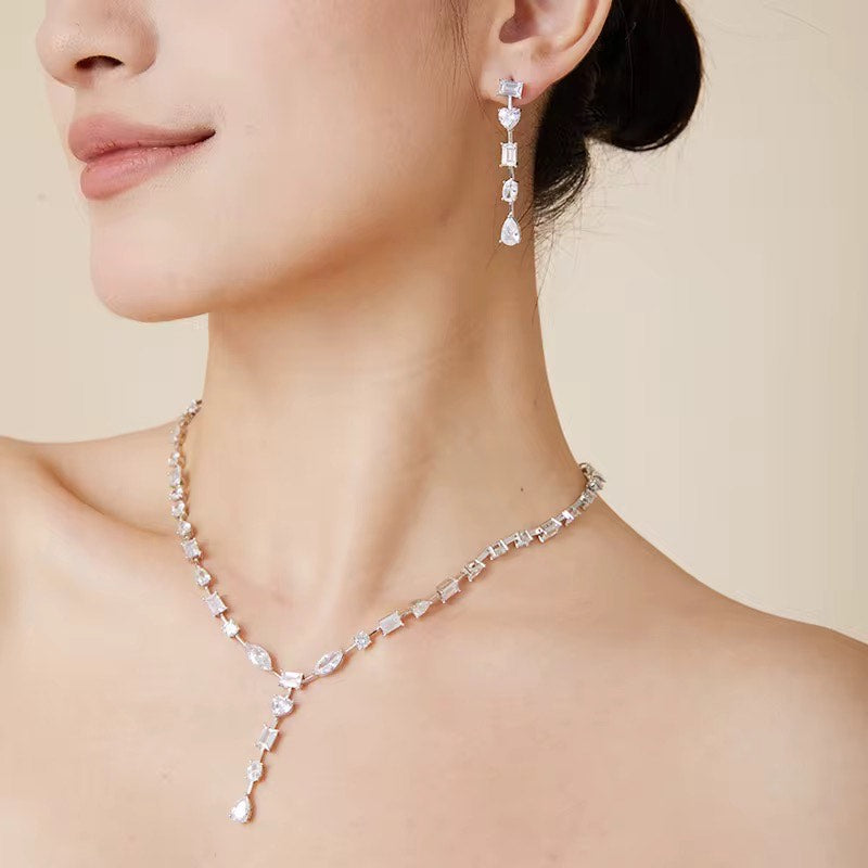 Celestia Drops - Set of Necklace & Earrings
