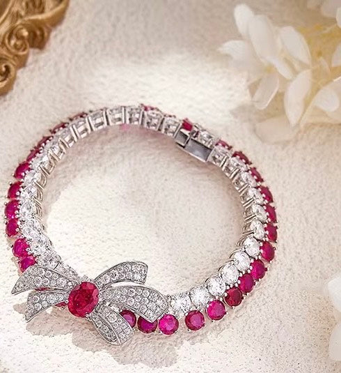 Elaria Charm - Set of Necklace, Earrings & Bracelet