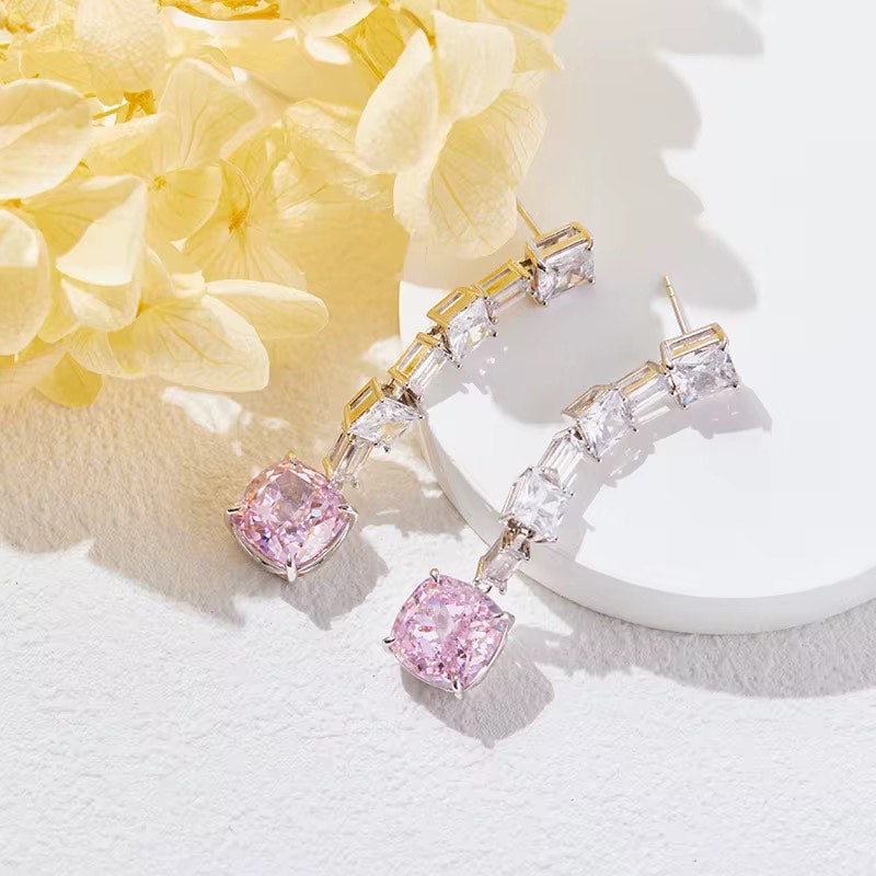 Rose Blaze - Set of Necklace & Earrings