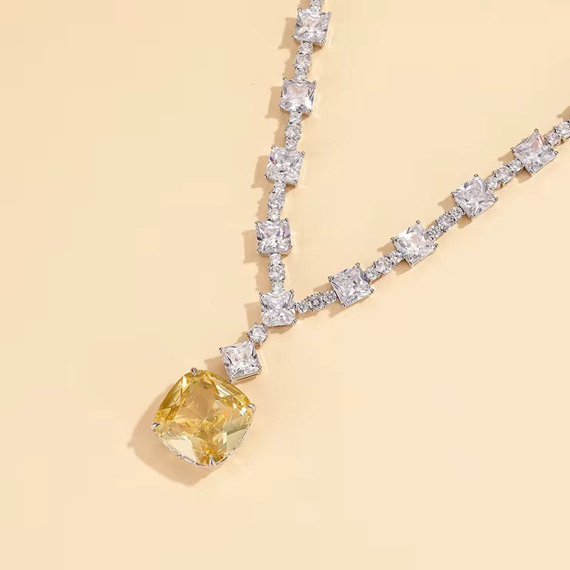 Sunflare Majesty - Set of Necklace & Earrings