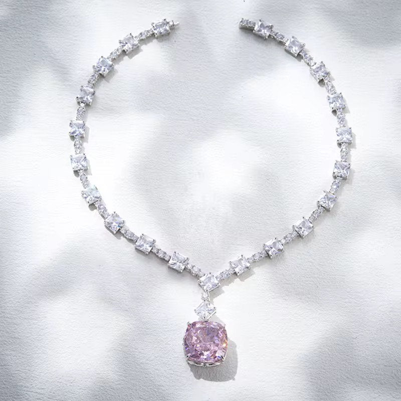 Rose Blaze - Set of Necklace & Earrings