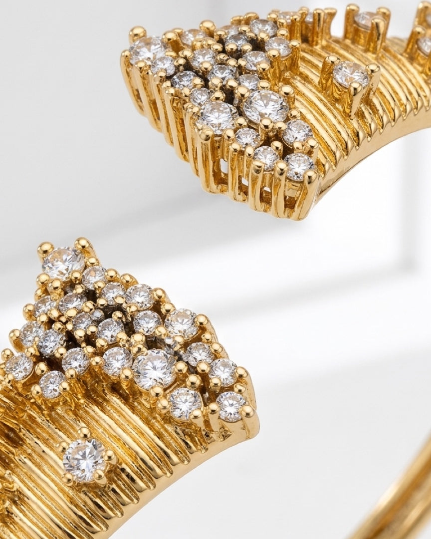 Tiara Gleam -  Bangle & Ring