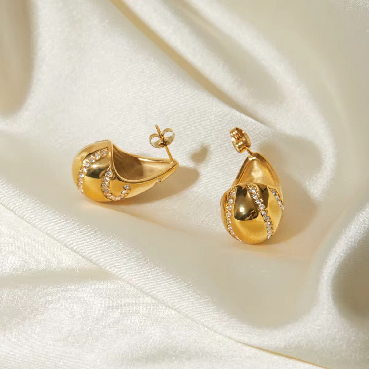 Golden Gossip Earrings