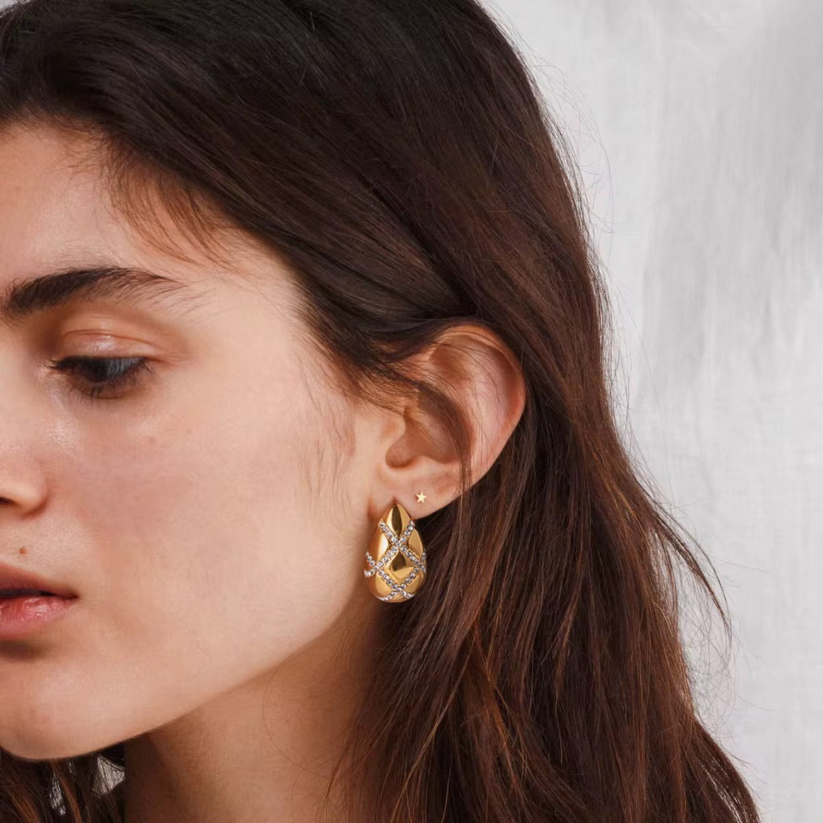 Golden Gossip Earrings