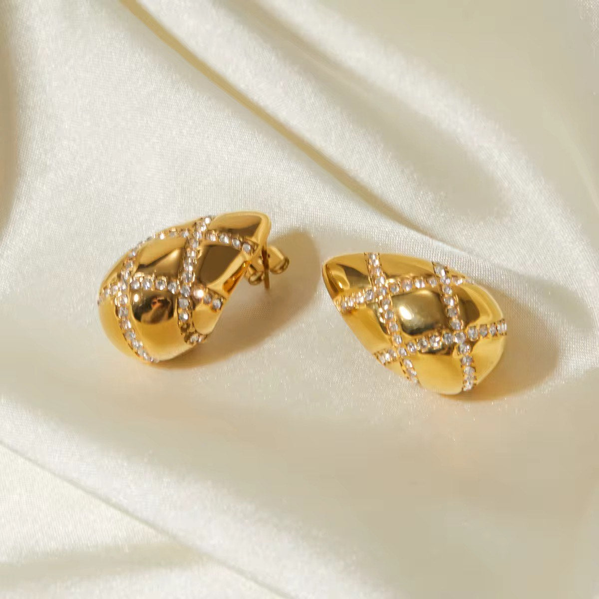 Golden Gossip Earrings