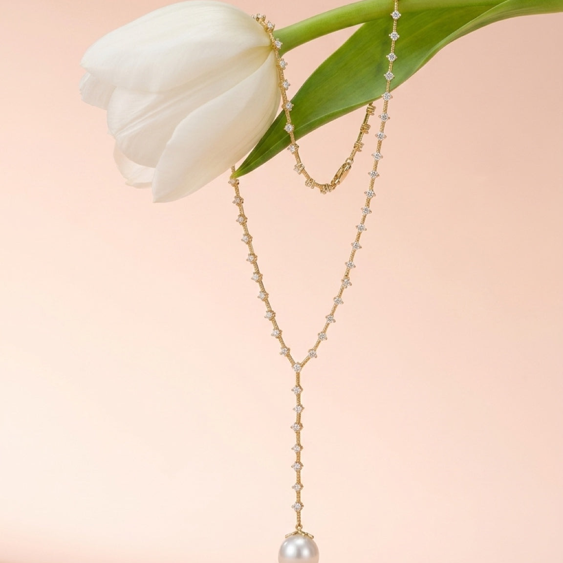 Pearla Bianca Chain