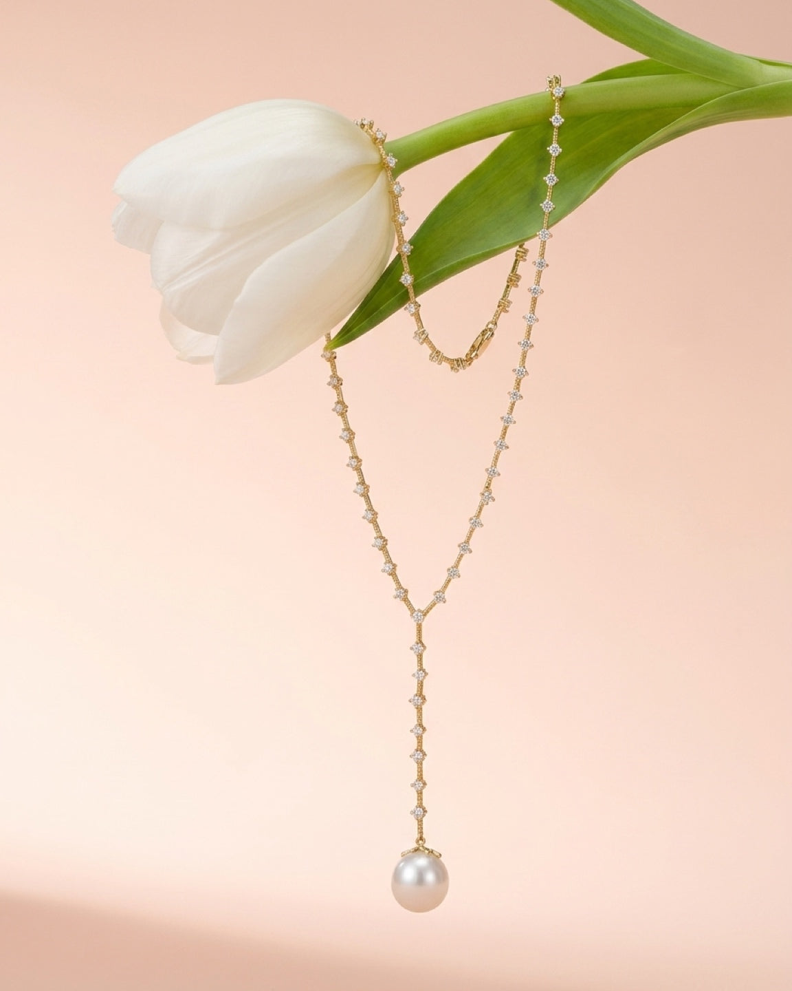 Pearla Bianca Chain