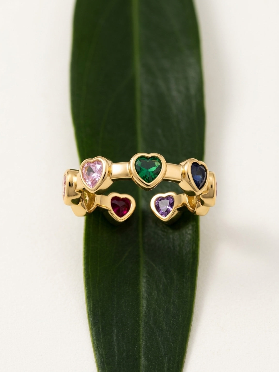 Amora Hearts Ring
